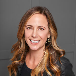 Headshot of female founder Stacy Havener.