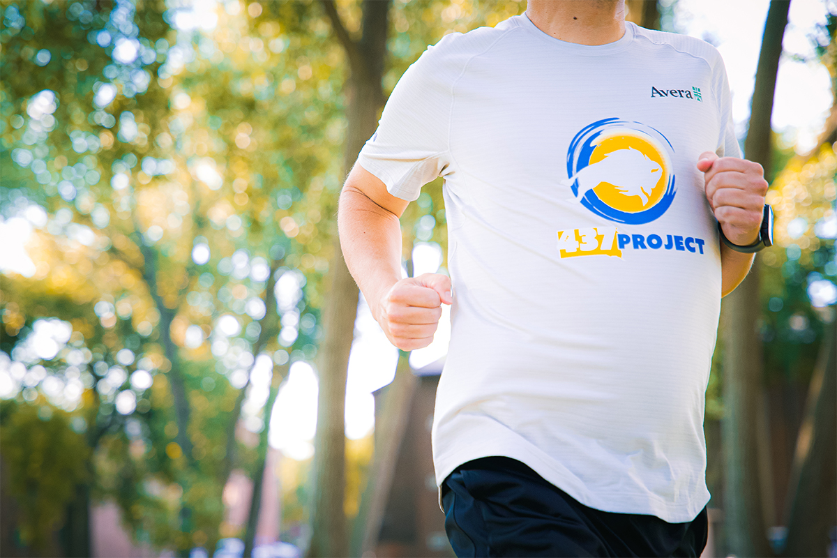 Tony Goettsch running for The 437 Project.