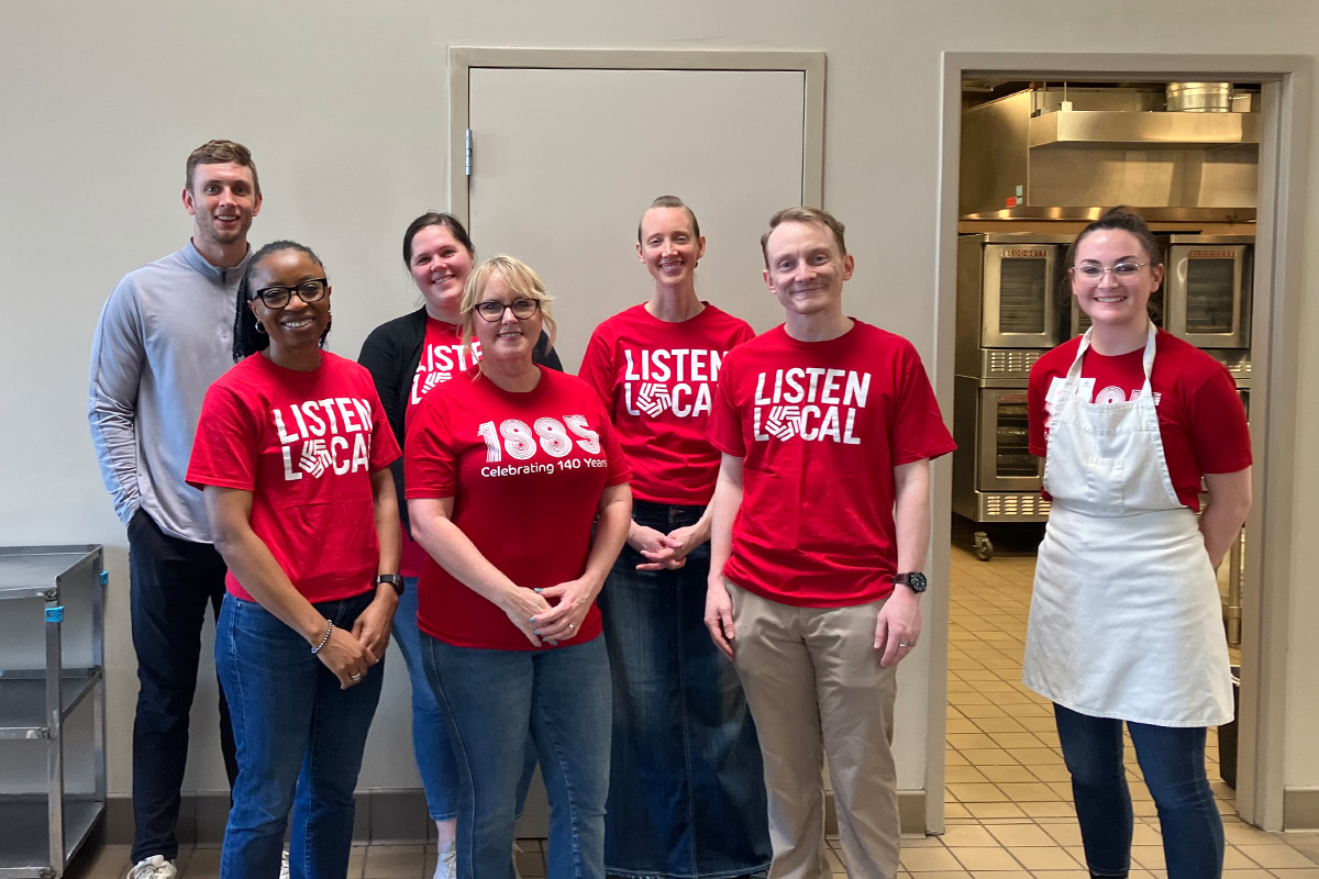 A group of people volunteering at The Banquet in Sioux Falls.