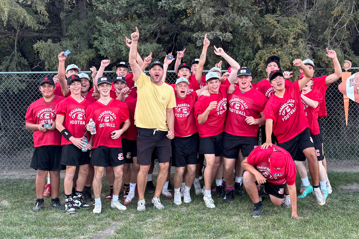 The Chamberlain football team.