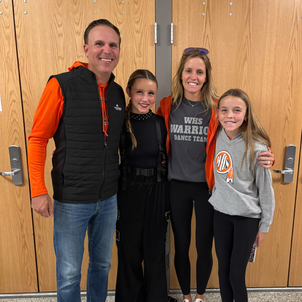 Derek Ohme with his wife and two daughters.