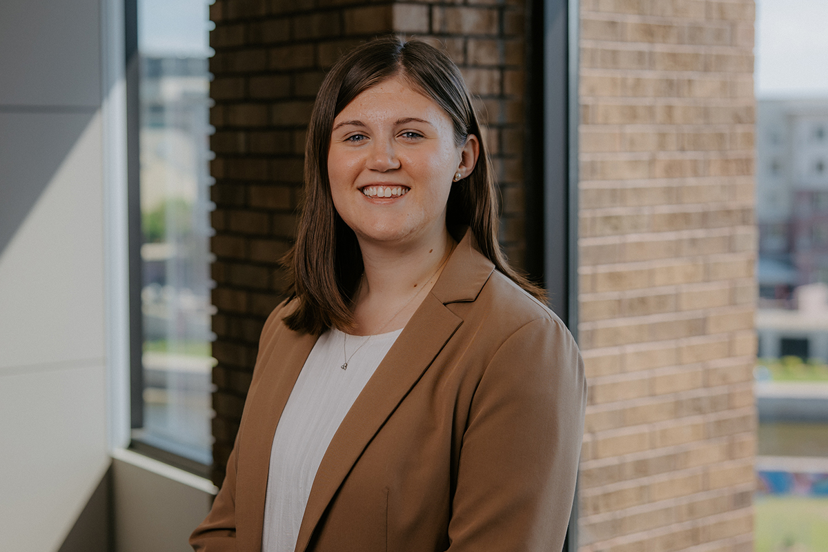 Wealth Advisor Kayleigh Tuenge